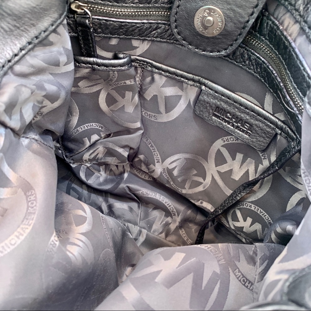 MICHAEL Michael Kors pewter Shoulder Bag - Picture 8 of 16